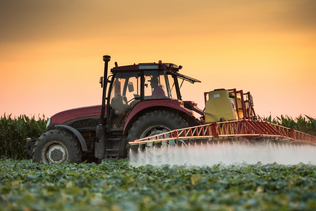 Glifosat je najpogosteje uporabljen herbicid v kmetijstvu, gozdarstvu in vrtnarstvu. FOTO: Shutterstock